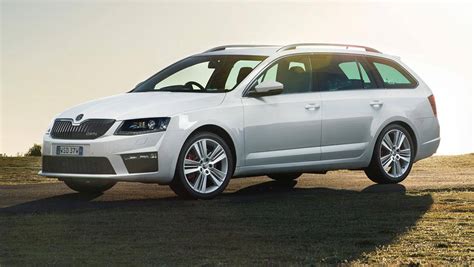 Skoda Octavia RS 135TDI wagon 2016 review | snapshot | CarsGuide