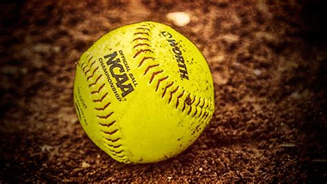 Softball Aesthetic Wallpapers - Wallpaper Cave