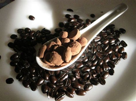 Chocolate Covered Coffee Beans – Story Cooking