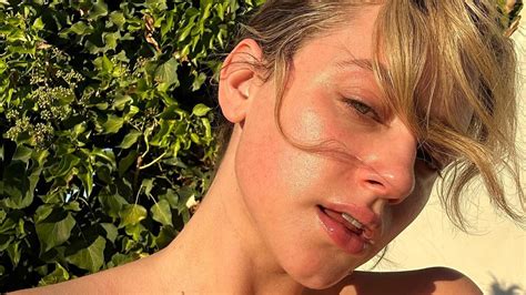 Lili Reinhart Revealed on TikTok That She Has Alopecia—And Was ...