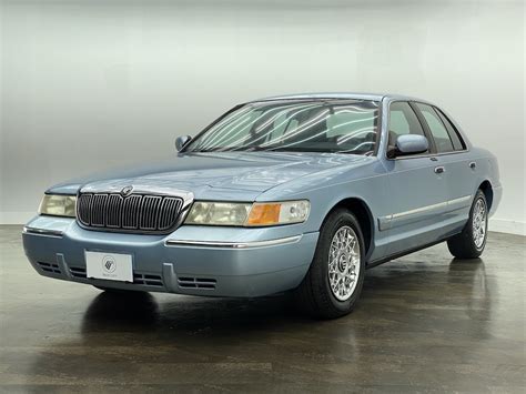 Vintage R&T Review: 1992 Ford Crown Victoria LX - "It's A Ford" But A Lot Better Than The '72 ...