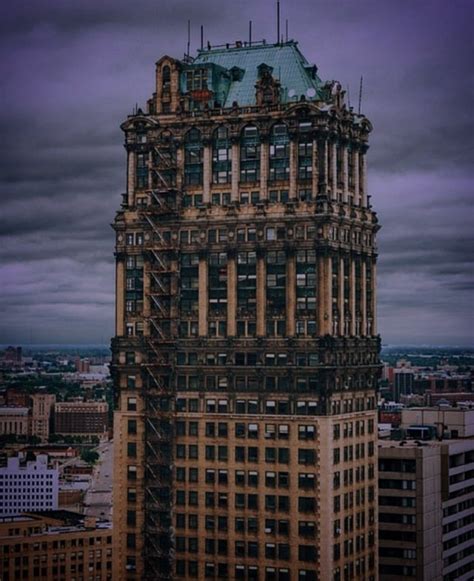 Book Tower, Detroit, MI : evilbuildings