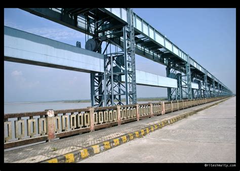 Travel & Photography: Breakfast at Farakka Barrage