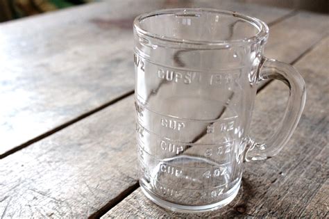 Vintage Glass Measuring Cup Pamco