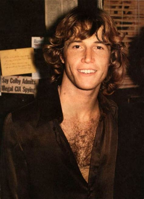 44 Amazing Color Photos of Andy Gibb in the 1970s and 1980s ~ Vintage Everyday | Andy gibb, Bee ...