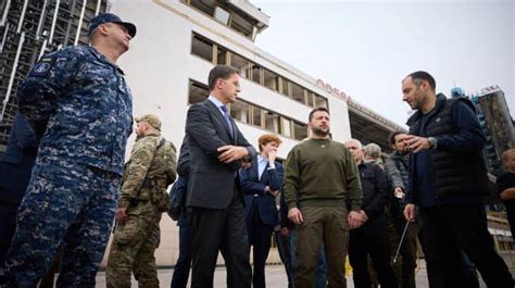 Dutch Prime Minister comes on unexpected visit to Odesa, promises ...