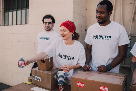 Volunteer Recruitment Ideas: 16 Proven Strategies to Get Volunteers