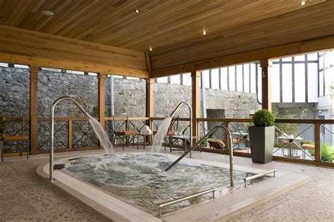The Hydrotherapy Pool at The Spa at Dromoland... | Castle hotels in ireland, Castle hotel ...