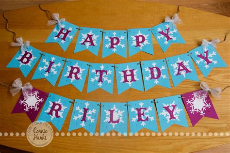 Another Frozen Banner?! {Feeling Crafty} | Frozen birthday banner, Frozen banner, Disney frozen ...