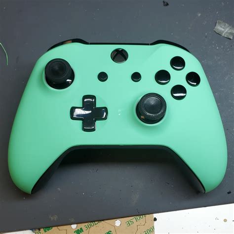 Custom green/black xbox one controller. Right stick is interchangeable ...