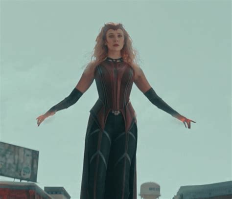 Elizabeth Olsen as Wanda Maximoff in WandaVision Episode 9! in 2021 | Scarlet witch marvel ...