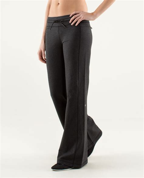 Lululemon Voyage Sweatpant - Black - lulu fanatics