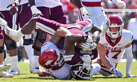 Arkansas football: Offseason depth chart – Defensive End