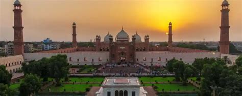 Top 10 Beautiful Places in Lahore 2024