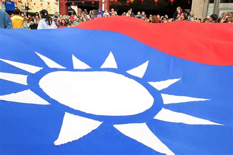 Taiwan rebuffs WHO, saying China has no right to represent it - The ...