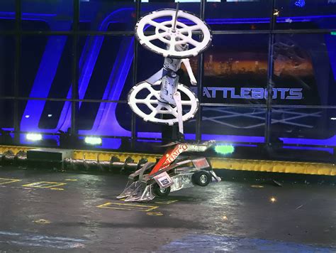 HUGE vs. Bronco | Blog | Team HUGE Battlebots Blog