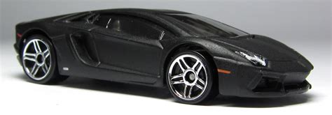 First Look: 2013 Hot Wheels Lamborghini Aventador in black… – LamleyGroup