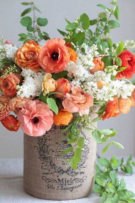 639 best Floral images on Pinterest | Floral arrangements, Floral centrepieces and Flower ...