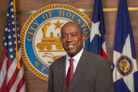 "Stop bashing big Texas cities," Houston Mayor Sylvester Turner says ...