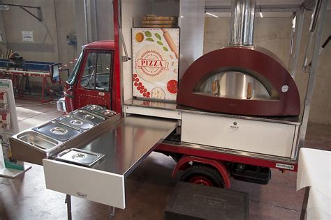 Take pizza on the road with a street food truck!