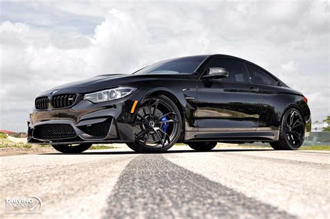 Bmw M4 2018 All Black - Markoyxiana