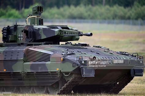 Asian Defence News: New Puma tanks of German Wehrmacht