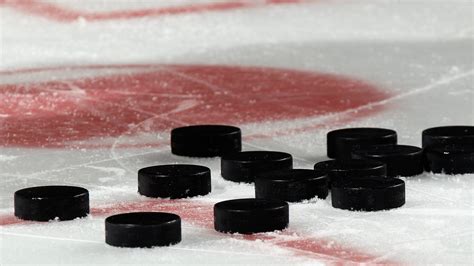 Hockey Pucks – All You Need To Know – internationalhockey.net