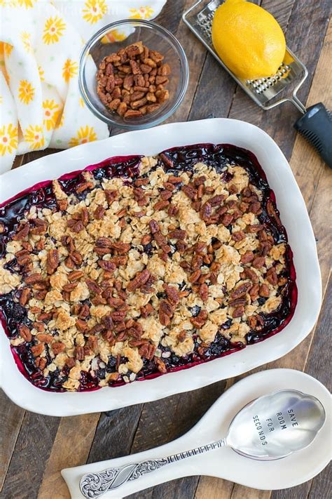 Fresh Huckleberry Cobbler Recipe - Easy Huckleberry Crisp