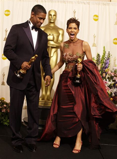 Denzel Washington and Halle Berry, 2002 | Pictures From the Oscar Press ...