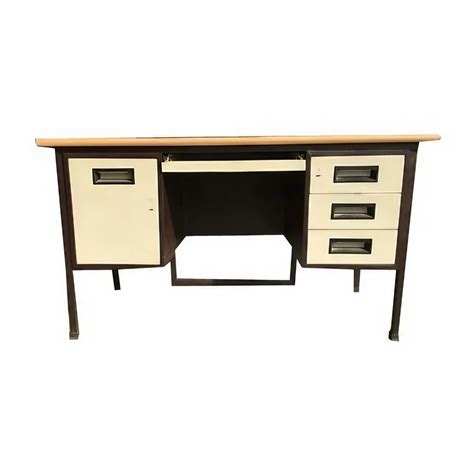 Mild Steel Powder Coated MS Office Table, 1 Year at Rs 8000 in New Delhi | ID: 2148211488