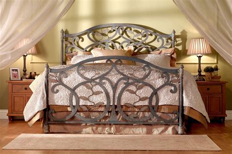 Wrought Iron King Bed & Headboard - Foter