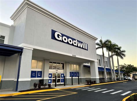 New Goodwill store opens on U.S. 41 in Naples Park - Gulfshore Business