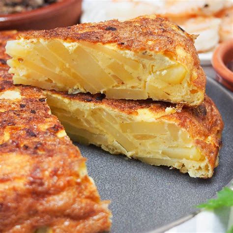 Spanish tortilla (tortilla Española) - Caroline's Cooking