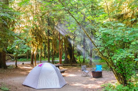 The Complete Guide to Camping in Mount Rainier National Park - Beyond The Tent