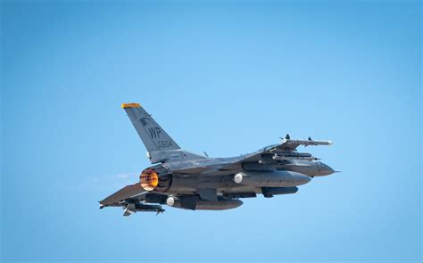 U.S. F-16 fighter jet crashes in S. Korea | Myanmar Digital News