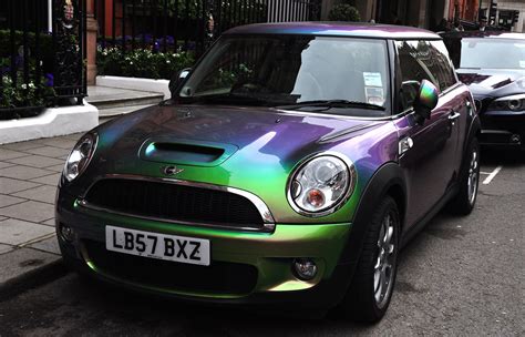 Mini Cooper S | A really awesome paint job on this Mini. | IamRender | Flickr