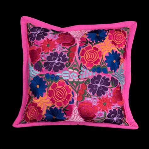 Cushion cover in color pink