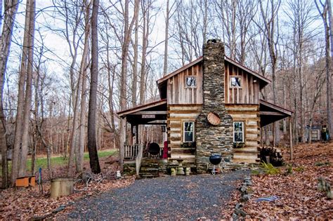 Search for Real Estate | Log cabin homes, Cabin homes, Cabins in the woods