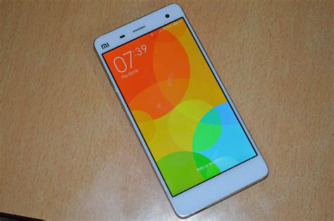 Xiaomi Mi 4 - The Flagship Re-Defined - Absolute Gizmos