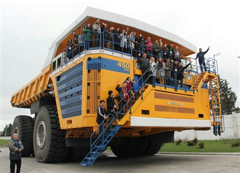 The BelAz 75710, the Unit of the Automobile World : AbsoluteUnits