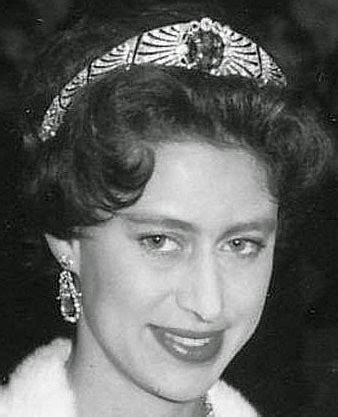 Tiara Mania: Queen Mary of the United Kingdom's Sapphire Bandeau Tiara