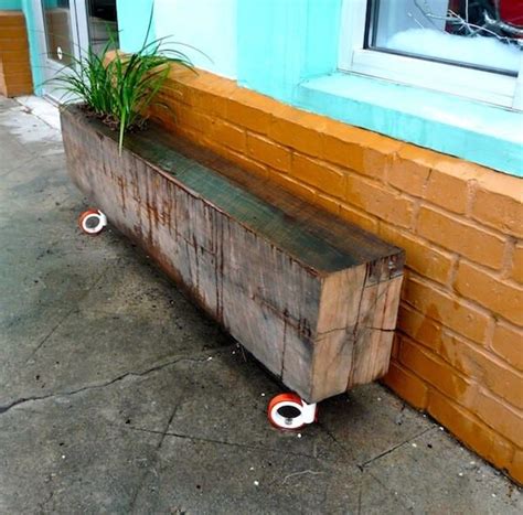 Ceiling Beam Planter Bench | 21 Super Cool Reclaimed Wood Craft DIY Ideas Reclaimed Wood Beams ...