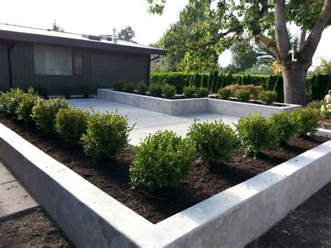 Concrete patio and planters | Concrete patio designs, Concrete backyard, Concrete patio