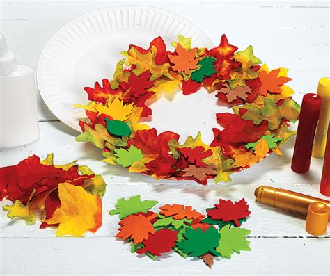 Paper Plate Wreath - Colorations®