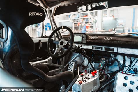 A VAZ-2101 For Modern-Day Classic Racing - Speedhunters