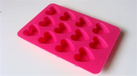 Heart Shaped Silicone Molds. Wilton Easy-Flex Silicone Heart Mold, 24 ...