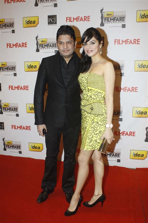 Bhushan Kumar with wife Divya at the 57th Idea Filmfare Awards 2011 at Filmcity in Mumbai ...