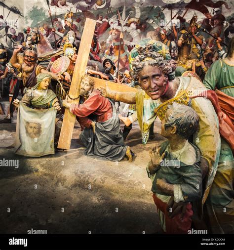 Via Crucis of Jesus Christ, in a Passion of Christ biblical scene a Stock Photo: 163178913 - Alamy