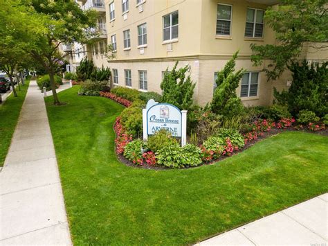 79-14 Rockaway Beach Blvd Unit 8H, Rockaway Beach, NY 11693 | MLS# 3489086 | Redfin