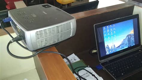 How To Connect Projector With Laptop And Desktop setup step by step ...